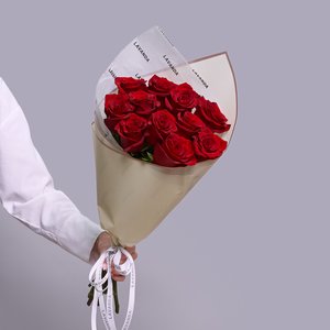 Букет 11 красных Эквадорских роз