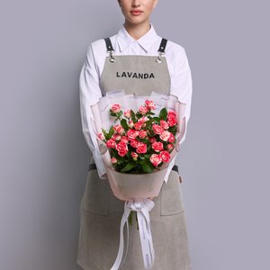 Букетик кустовых роз