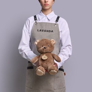 Коричневый медвежонок