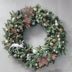Рождественский венок с оленем