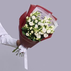 Букет белых эустом