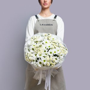 Букет ромашковых хризантем