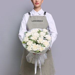 Букет белых диантусов