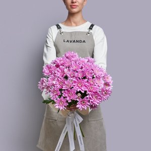 Розовые хризантемы для вазы