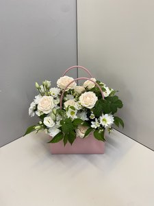Плайм с кустовой розой