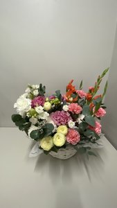 Композиция в корзине