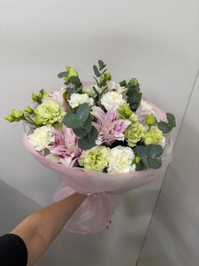 Ароматный букет из лилий
