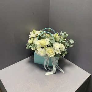 Композиция с розами 