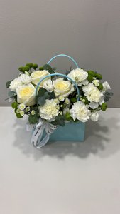 Композиция с розами 