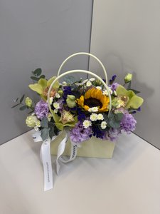 Композиция с подсолнухом 