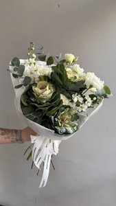 Букет с брассикой