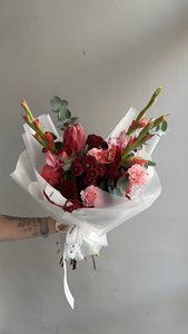 Букет с протеей и амарантом 