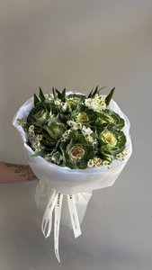 Букет с брассикой