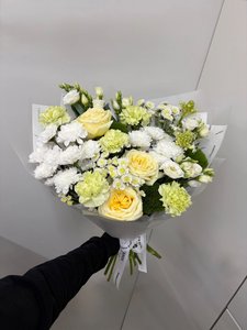 Нежный букет с диантусами