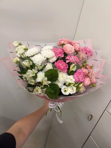 Букет с диантусами